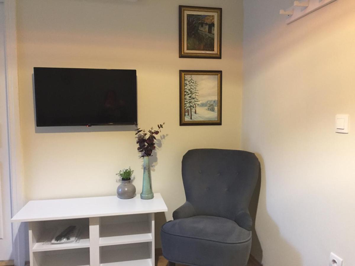Kikerics vendégház Villány Esterno foto