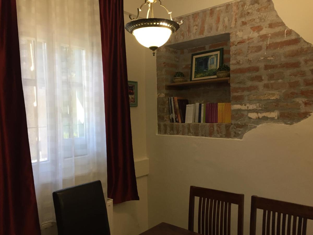 Kikerics vendégház Villány Esterno foto